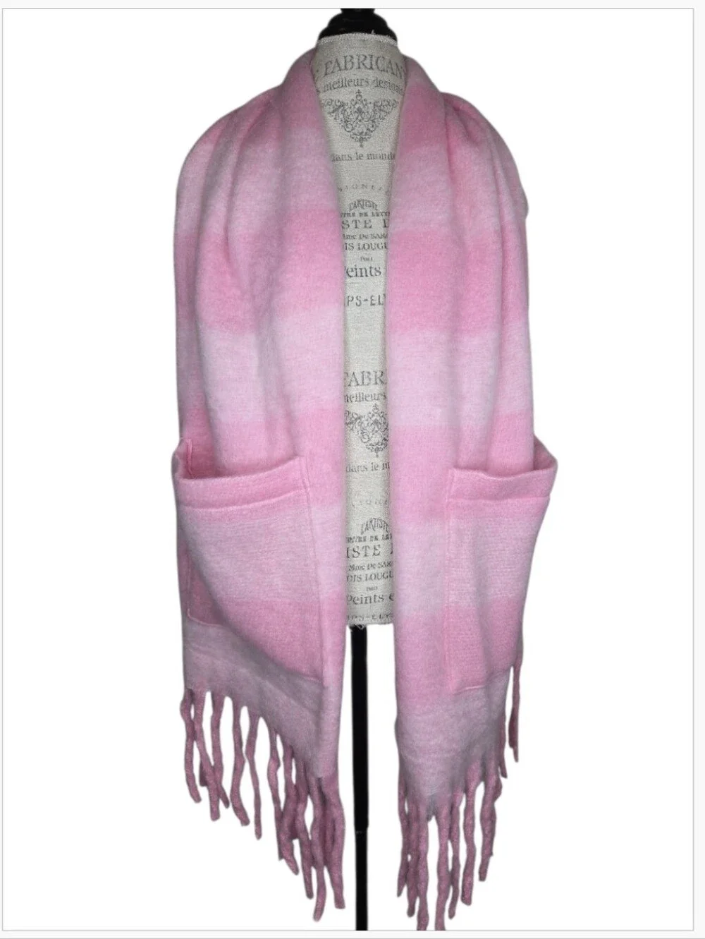 Lilly Pulitzer Camelia Fringe Wrap Pink Quartz X Conch Shell NWT